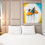 Artistic Touches Hideaway - Politehnica Park Views * 布加勒斯特
