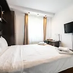 Apartman Artistic Touches Hideaway - Politehnica Park Views
