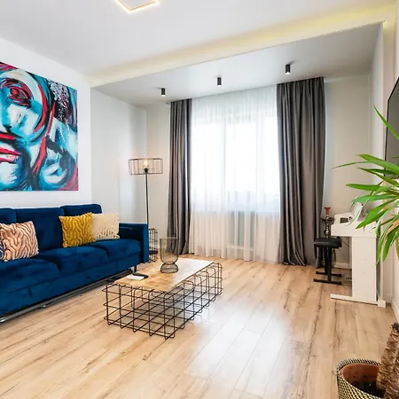Apartment Artistic Touches Hideaway - Politehnica Park Views