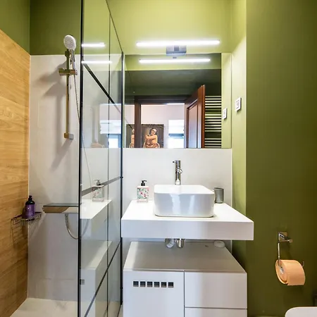 Apartment Artistic Touches Hideaway - Politehnica Park Views Bucharest