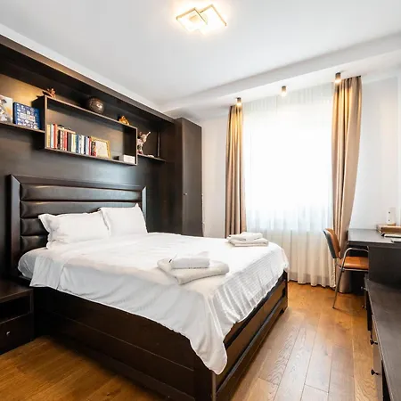 Artistic Touches Hideaway - Politehnica Park Views Bucharest