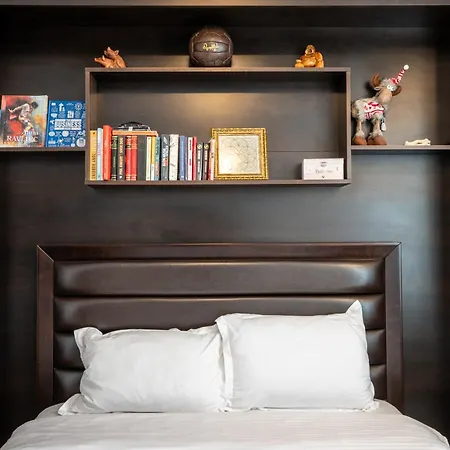 Apartment Artistic Touches Hideaway - Politehnica Park Views *