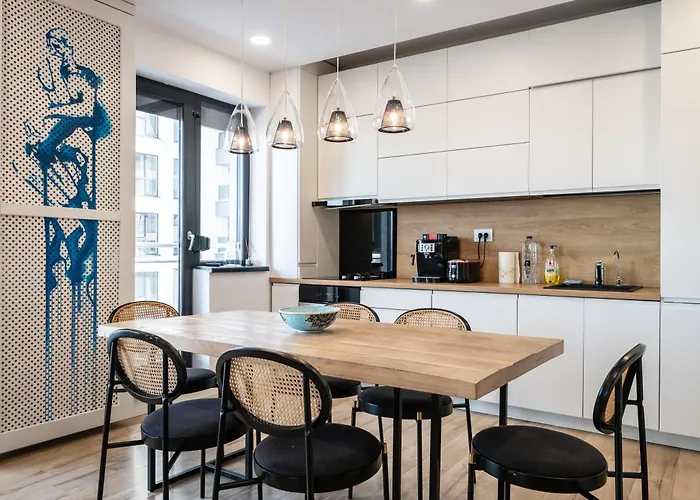 Artistic Touches Hideaway - Politehnica Park Views Apartment Bucharest